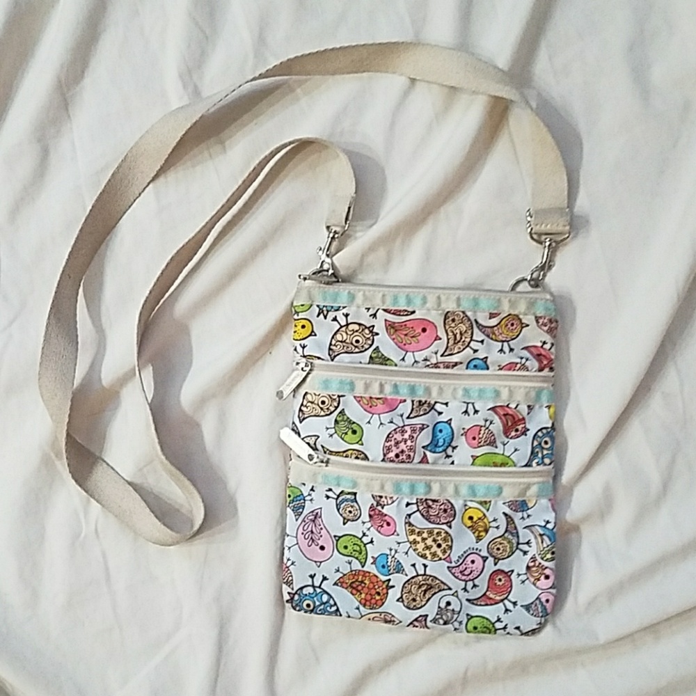 Lesportsac Kasey Crossbody Bag in Chirp Print